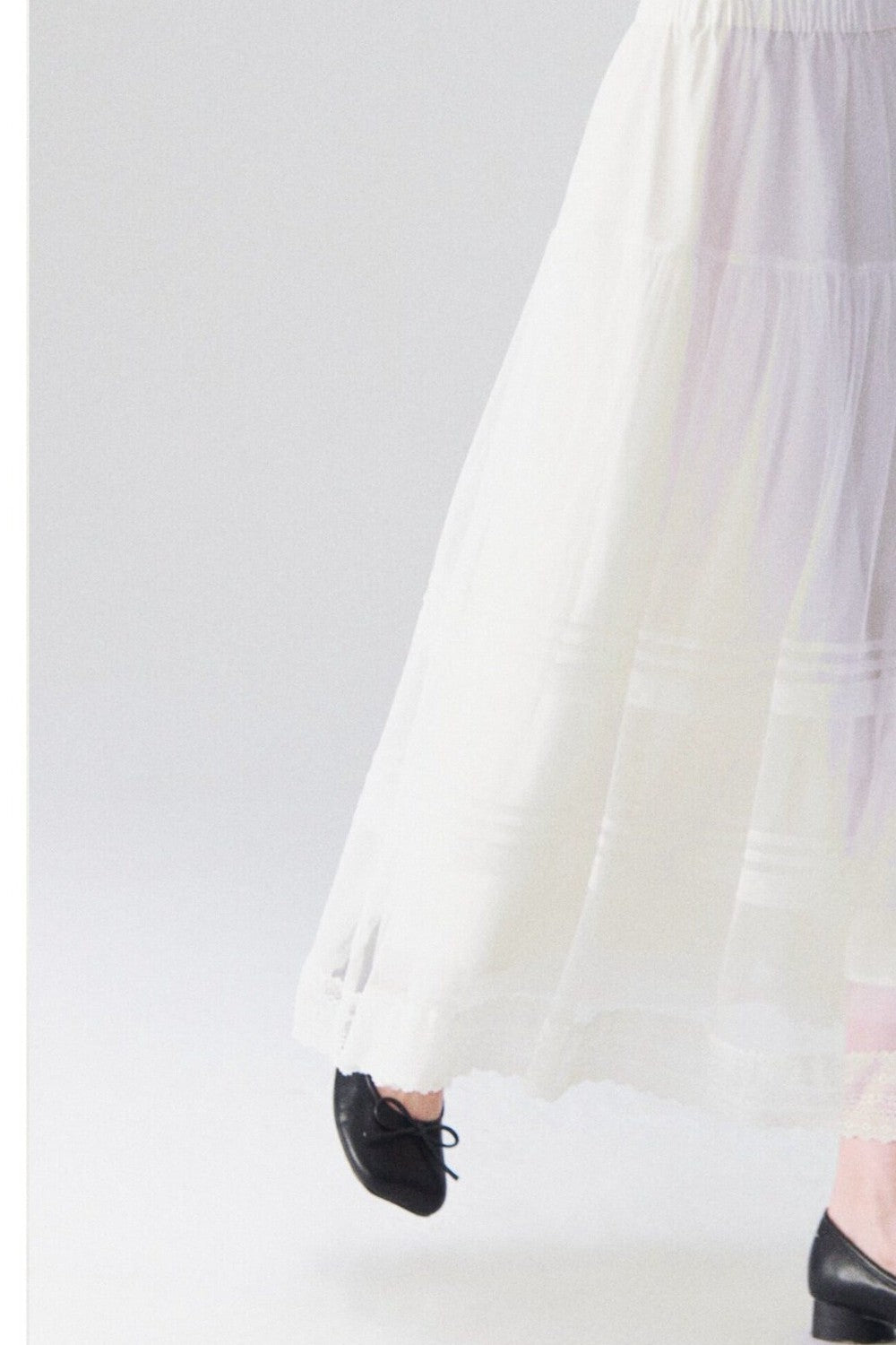White Feather Gauze Skirt