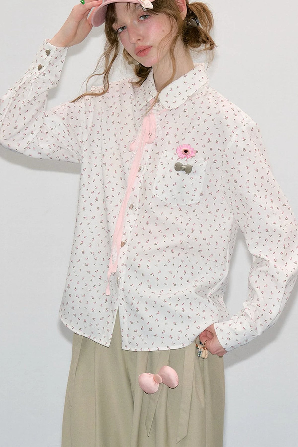 White Floral Lace-Up Doll Collar Blouse