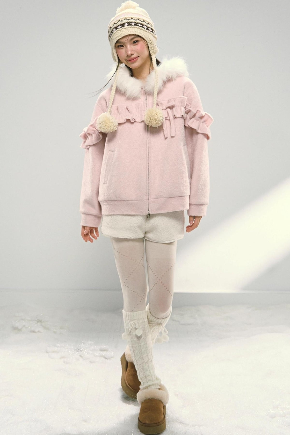 White Fur Elasticated Waist Shorts