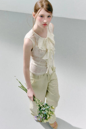 White Peach Wool Lace Ruffle Vest