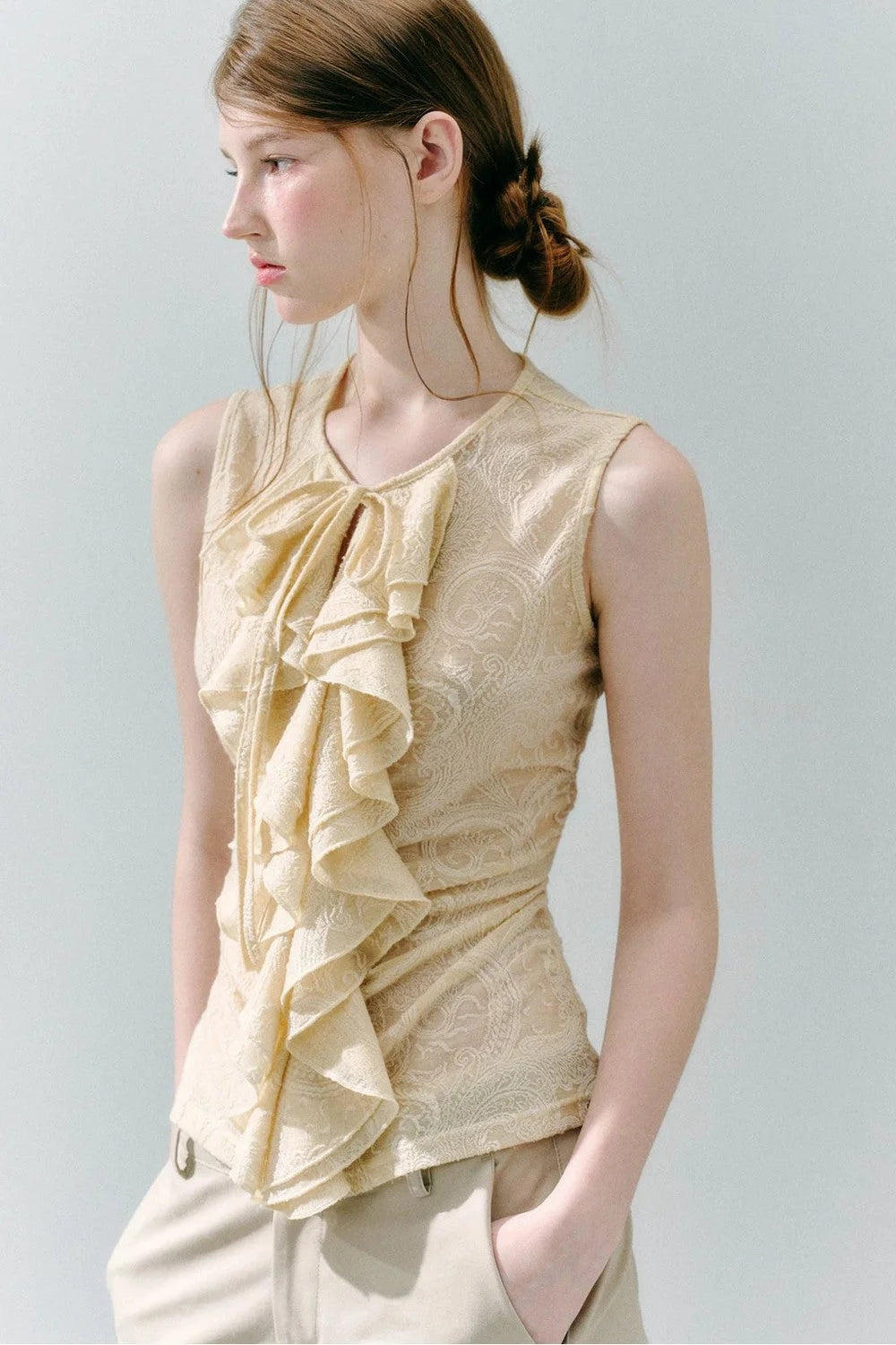 White Peach Wool Lace Ruffle Vest