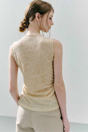 White Peach Wool Lace Ruffle Vest