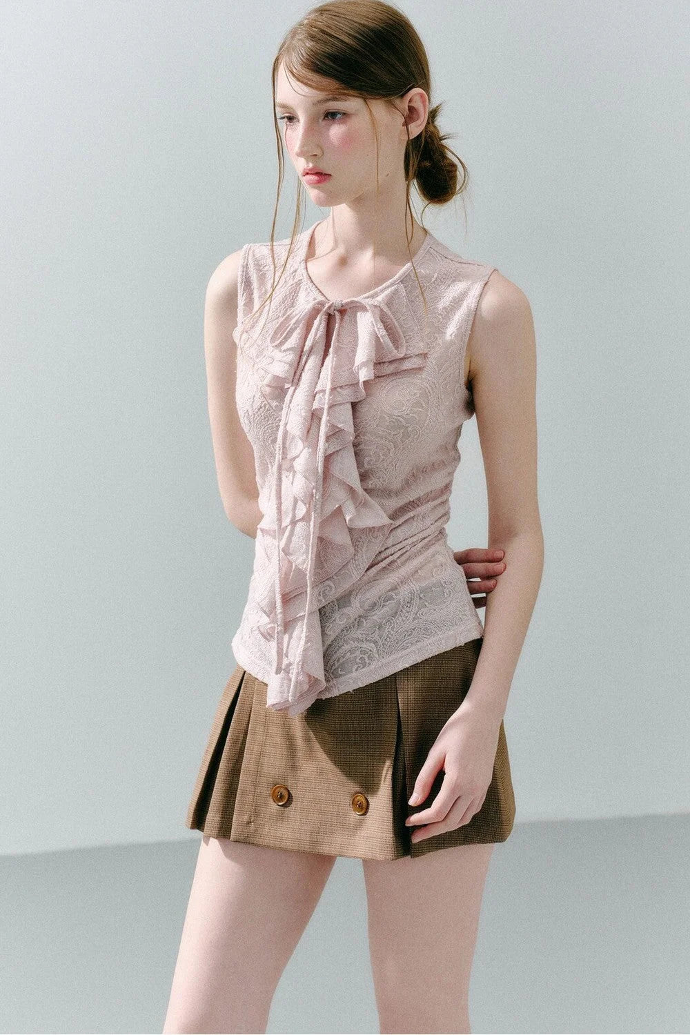 White Peach Wool Lace Ruffle Vest