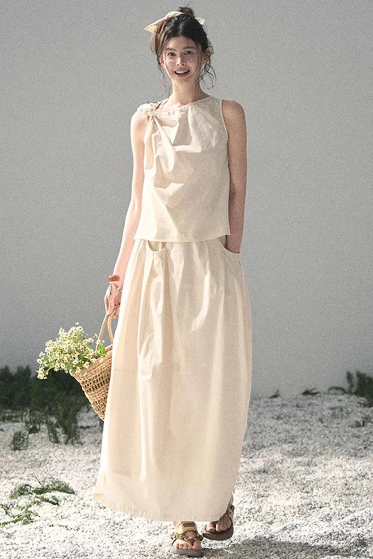 White Pleated Summer Set-Up