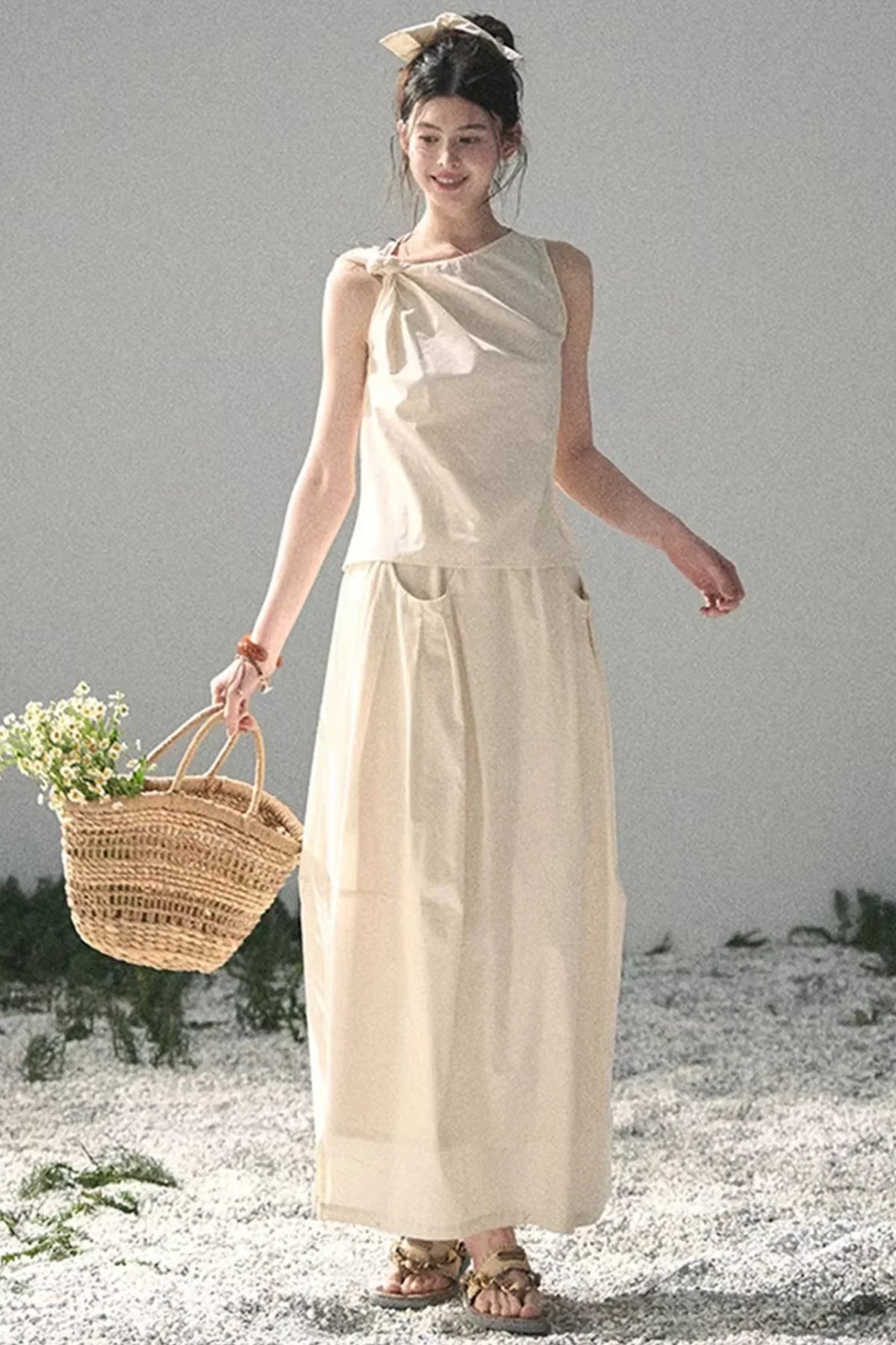 White Pleated Summer Set-Up