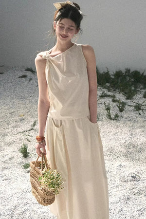 White Pleated Summer Set-Up
