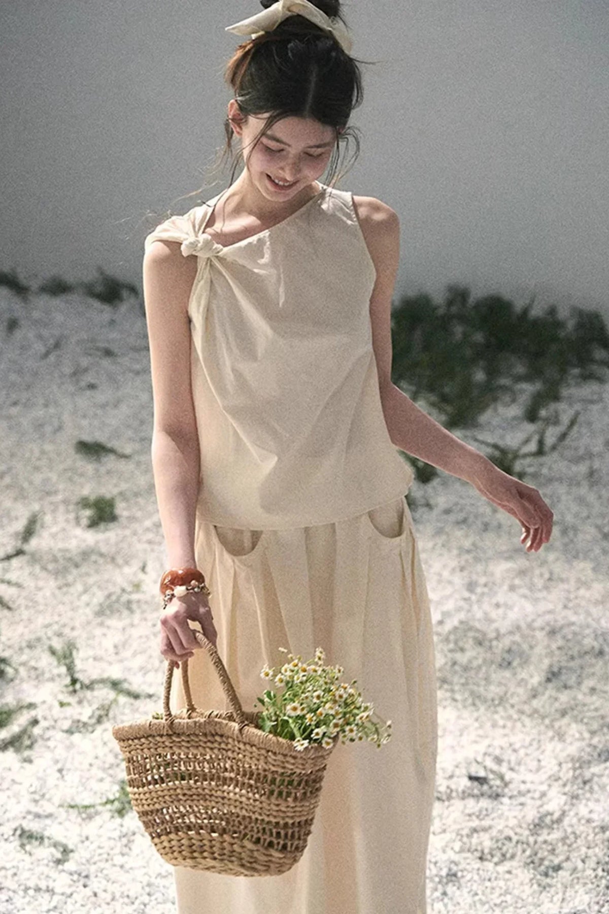 White Pleated Summer Set-Up