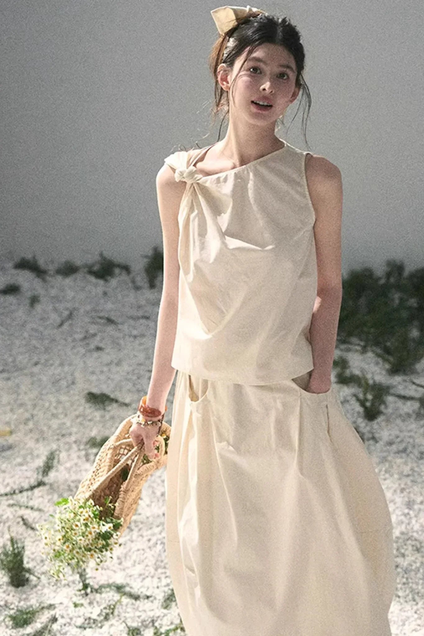 White Pleated Summer Set-Up