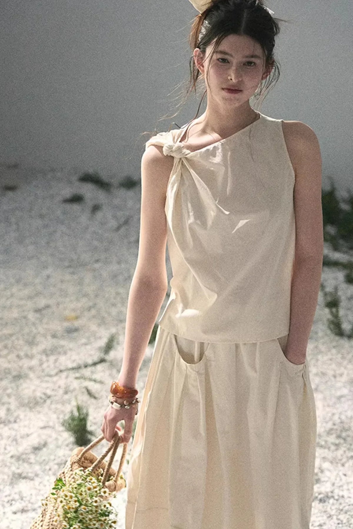White Pleated Summer Set-Up