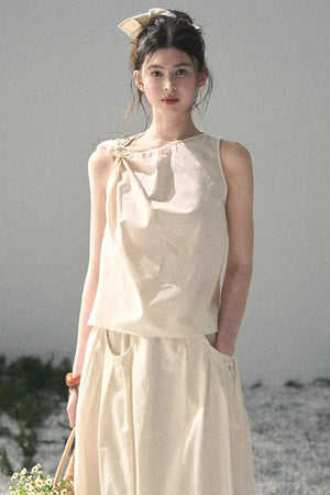 White Pleated Summer Set-Up