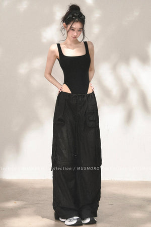 Wide-Leg Cargo Pants