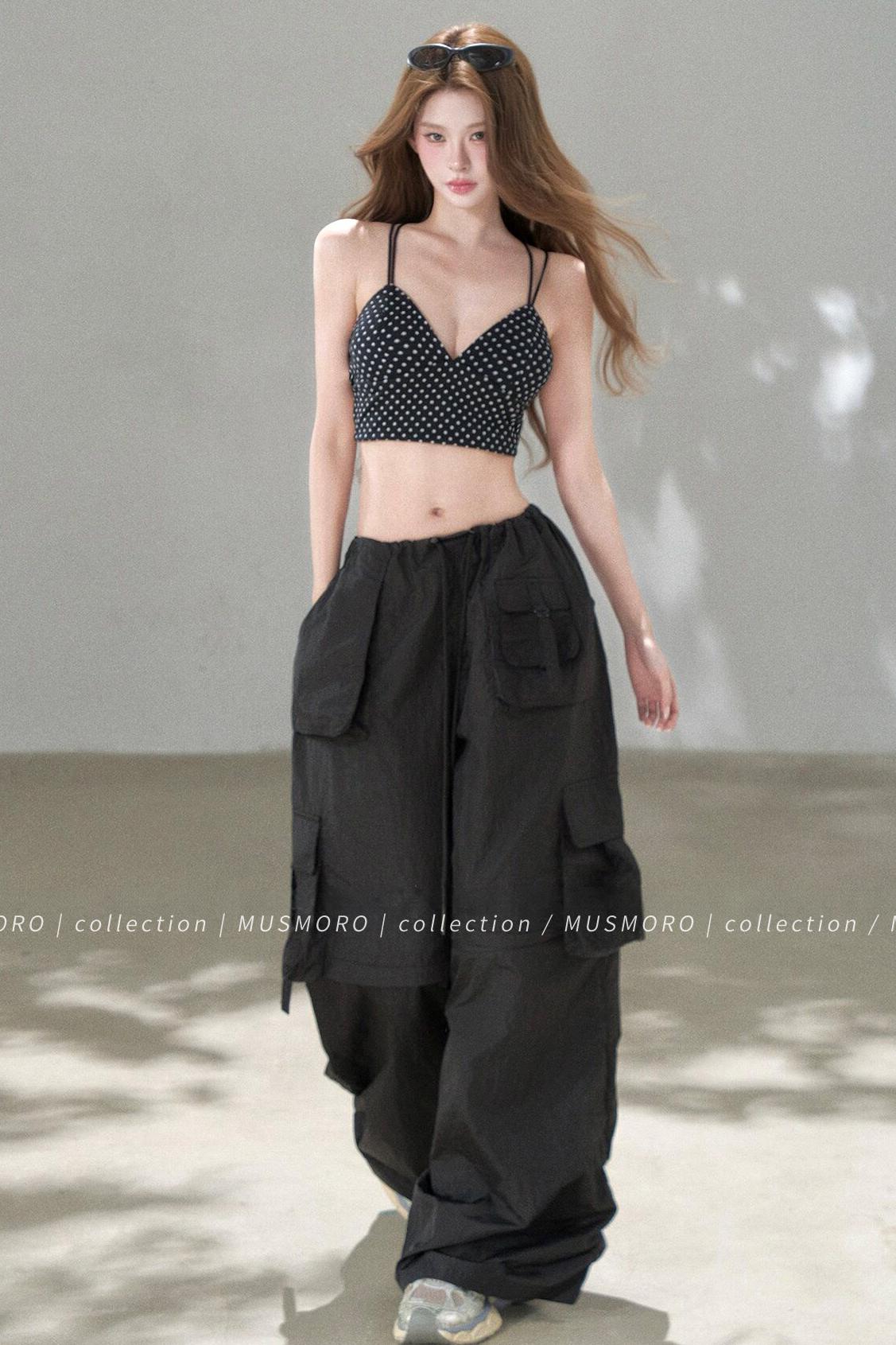 Wide-Leg Cargo Pants
