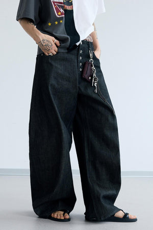 Wide-Leg Curved Knife Jeans