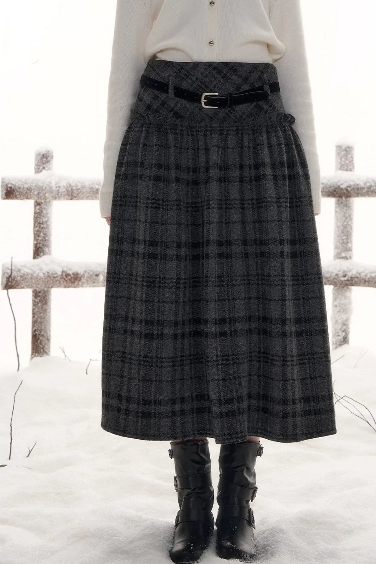 Winter Garden Lace Skirt