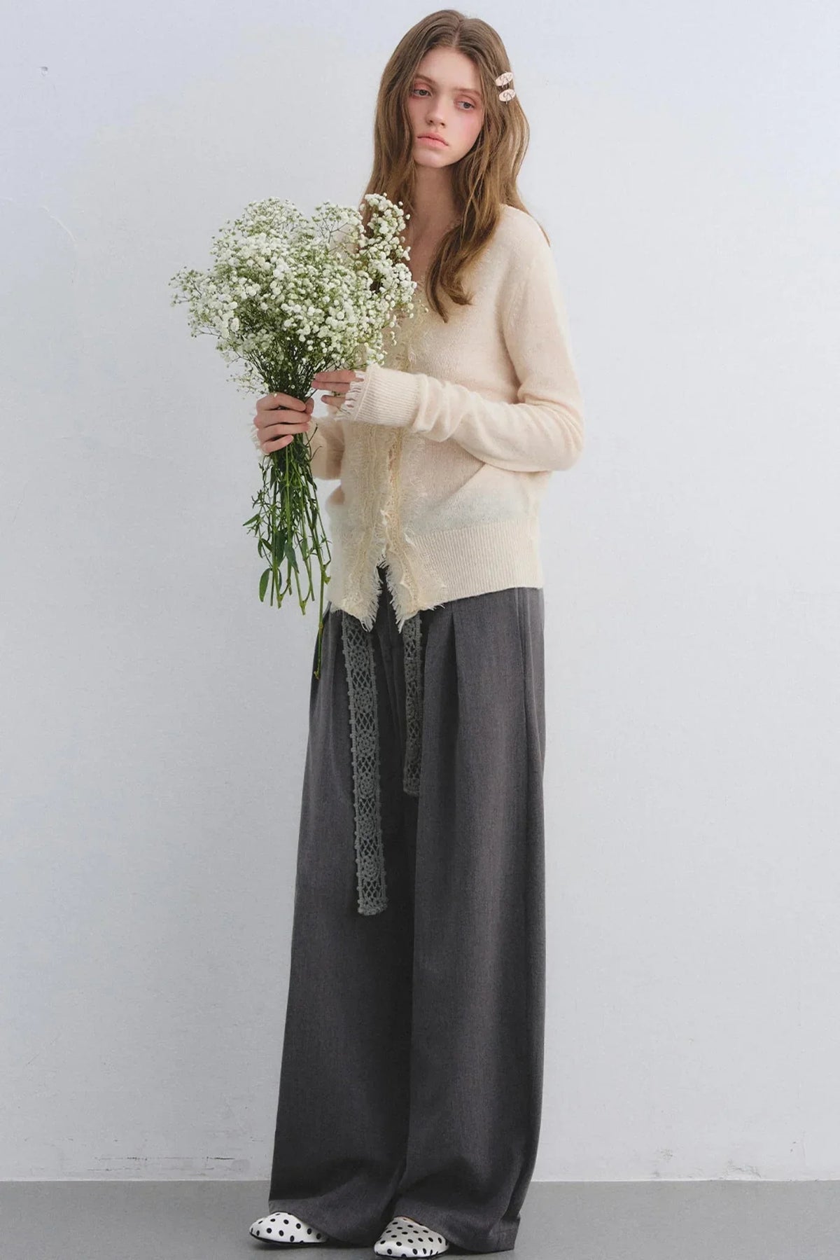 Wool Lace V-Neck Knit Top