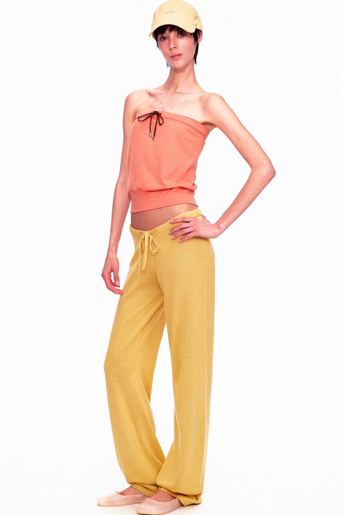 Wool Low-Waisted Drawstring Knit Pants