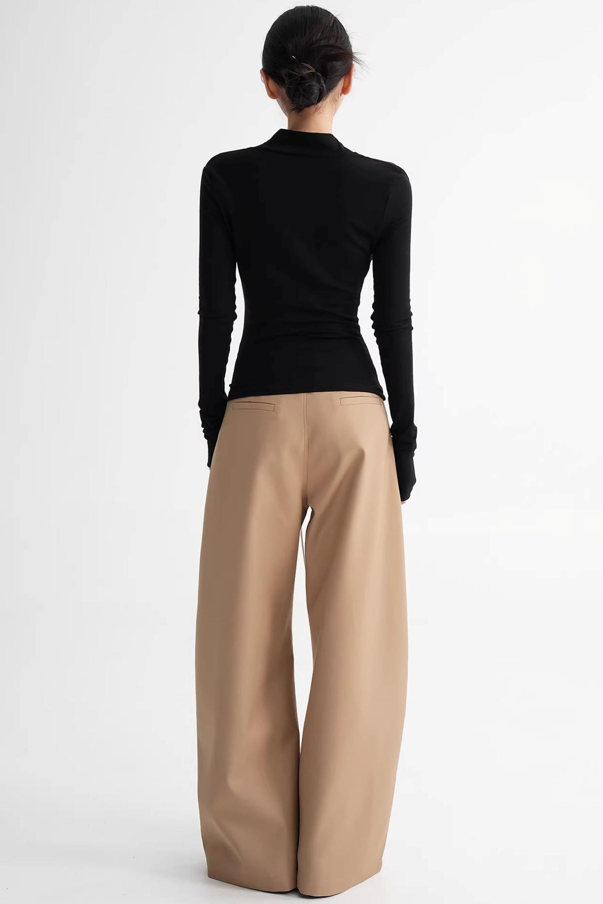 Wool Lyocell Off-Shoulder Top