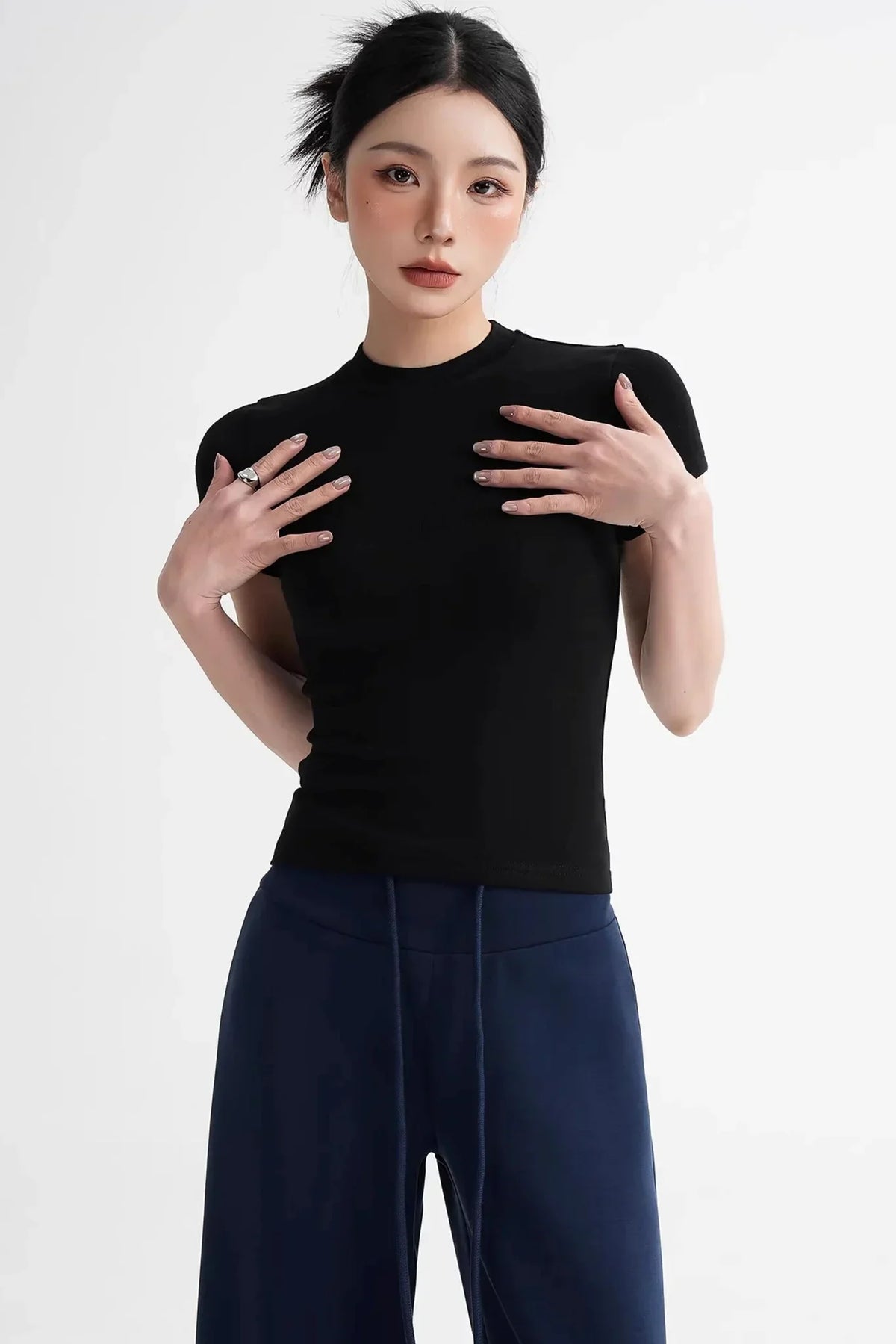 Wool Right-Shoulder Slim Top