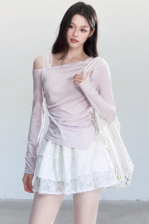 Wrinkled Off-Shoulder Blouse