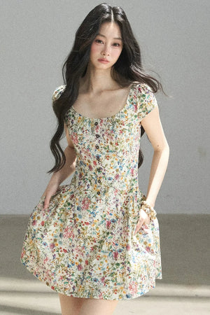 Youthful Floral Puffy Dress
